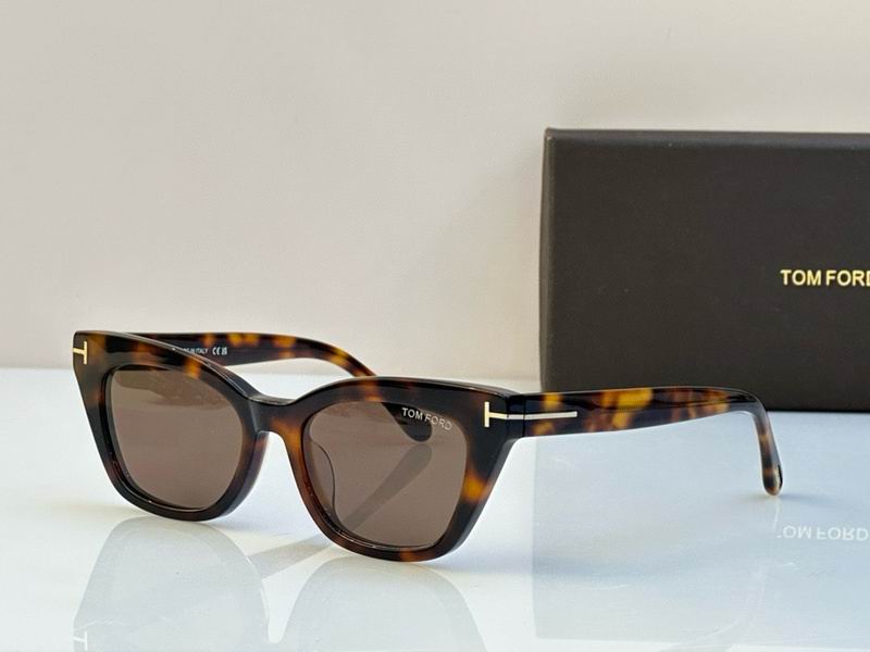 Tom Ford Glasses (237)